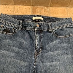 White House Black Market Flare Jeans. Size 8R, 31 inch inseam